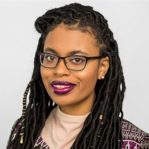 Andrea Gould headshot 300x300